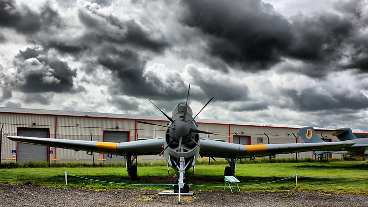 fotografia di aeroplano grigio durante il giorno, Fairey Gannet, aerei da guerra antisommergibile, marina tedesca, esercito tedesco, Sfondo HD
