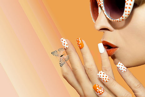 Polka Dots Nails, jolies, vives, audacieuses, couleurs vives, les femmes sont spéciales, blanc sur orange, lèvres ongles yeux art des cheveux, délicat, art du moi, lunettes de soleil, mignon, papillon, pois, été sur orange, tendances féminines, Fond d'écran HD HD wallpaper