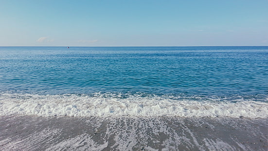 синий и белый цветочный коврик, пляж, море, горизонт, песок, HD обои HD wallpaper