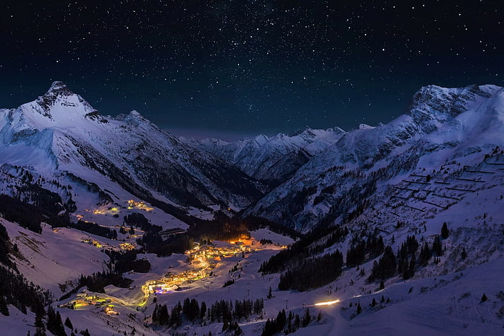 มนุษย์สร้างขึ้นเมืองแสงภูเขากลางคืนหิมะหุบเขาฤดูหนาว, วอลล์เปเปอร์ HD