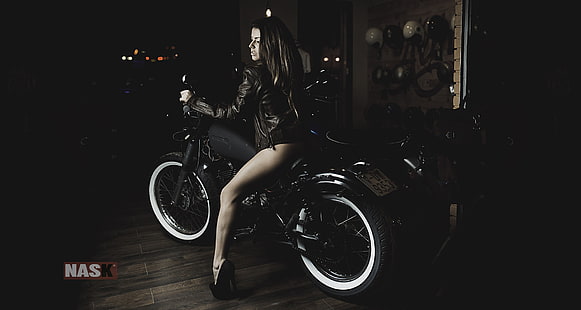 รถจักรยานยนต์ครุยเซอร์สีดำ, สาว, รถจักรยานยนต์, ผู้หญิง, วอลล์เปเปอร์ HD HD wallpaper