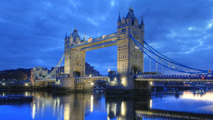 Тауър Бридж, мост в бял Лондон, архитектура, кула, мост, пътуване, животни, HD тапет