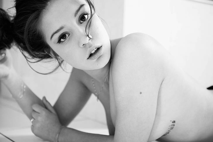 adele exarchopoulos   wide, HD wallpaper