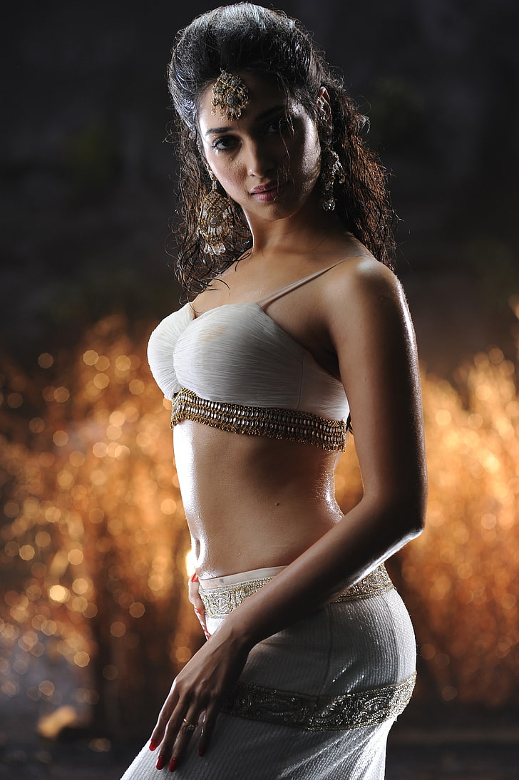 women's white crop-top dress, actress, bhatia, indian, saree, tamanna, wet, HD wallpaper