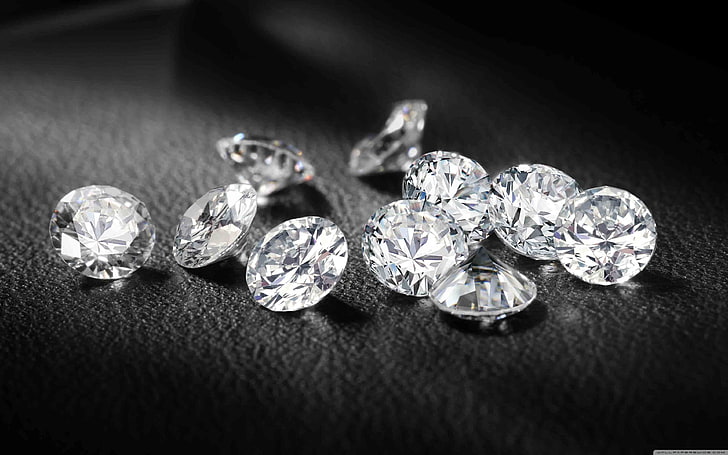 pietre preziose chiare, macro, fondo semplice, diamanti, gioielli, Sfondo HD