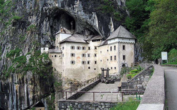 Château de Predjama Slovénie, château, predjama, slovénie, voyage et monde, Fond d'écran HD