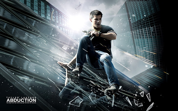 Plakat filmu uprowadzającego, dach, szkło, broń, helikopter, Chase, Taylor Lautner, Tapety HD