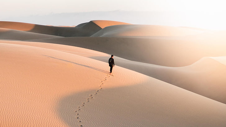 desert, footprint, singing sand, footmark, sahara, dune, landscape, sand, sky, man, walk, alone, HD wallpaper