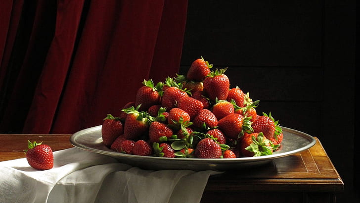 Desktop, strawberries, plates, Desktop, Strawberries, Plates, HD wallpaper