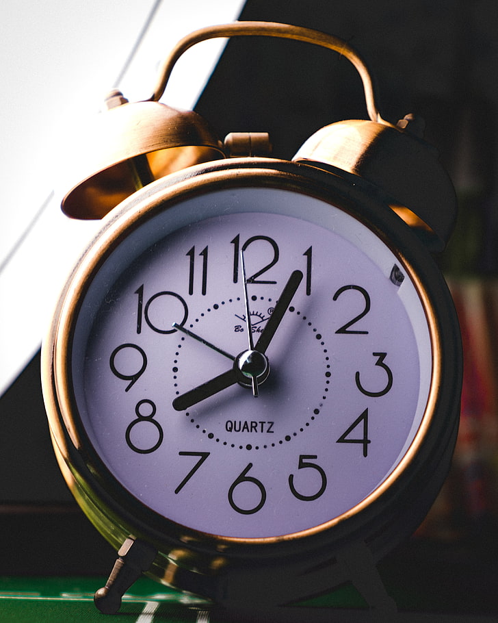 round brass-colored twin-bell alarm clock, alarm clock, dial, arrows, HD wallpaper