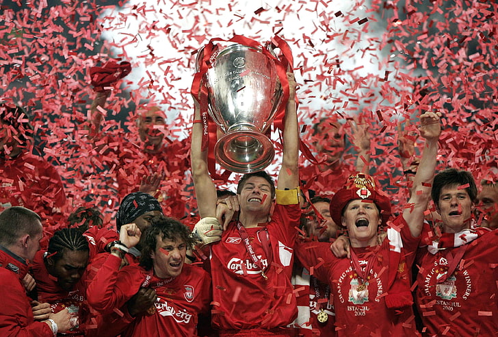 silver trophy, football, victory, Italy, cup, 2005, Istanbul, captain, the celebration, football wallpapers, Champions, celebration, Champions League, England, UEFA, Eurofinal, Steven Gerrard, Turkey, Liverpool vs Milan, Liverpool FC, HD wallpaper