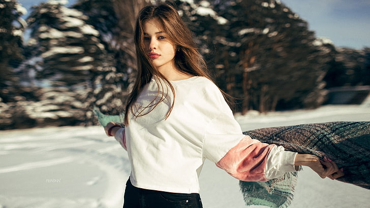 Vitaly Plyaskin, women, snow, women outdoors, juicy lips, brunette, HD wallpaper