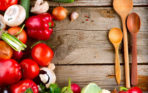makanan, permukaan kayu, sendok, tomat, jamur, paprika, Bawang, Wallpaper HD HD wallpaper