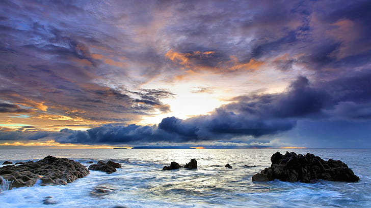 Paysage magnifique océan, eau océanique, ciel, nature, coucher de soleil, rochers, plage, vagues, océan, violet, bleu, lever de soleil, côte, 3d et abstrait, Fond d'écran HD