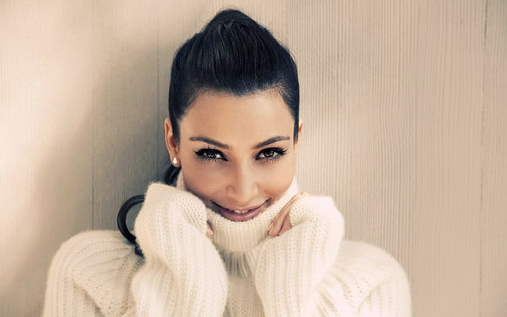 Ким Кардашиян, пуловер, HD тапет