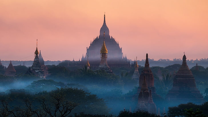 Monument indonésien, nature, paysage, temple, brouillard, bouddhisme, forêt tropicale, lumière du soleil, bleu, Myanmar, architecture, Fond d'écran HD
