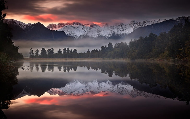 montañas nevadas blancas, naturaleza, paisaje, niebla, lago, montañas, puesta de sol, árboles, agua, calma, reflexión, pico nevado, Nueva Zelanda, nubes, cielo, Fondo de pantalla HD