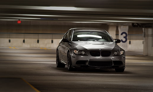 سيارة BMW الفضية ، السيارات ، السيارات ، Bmw ، e92 ، خلفيات HD ، وقوف السيارات ، المدينة ، Bmw m3 ، ورق الحائط BMW ، خلفيات السيارات ، Bmw m3 e92، خلفية HD HD wallpaper