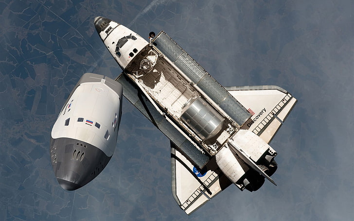 weiße und schwarze Düsenflugzeugabwurfrakete, Space Shuttle Discovery, NASA, Fotomanipulation, Fälschungen, HD-Hintergrundbild