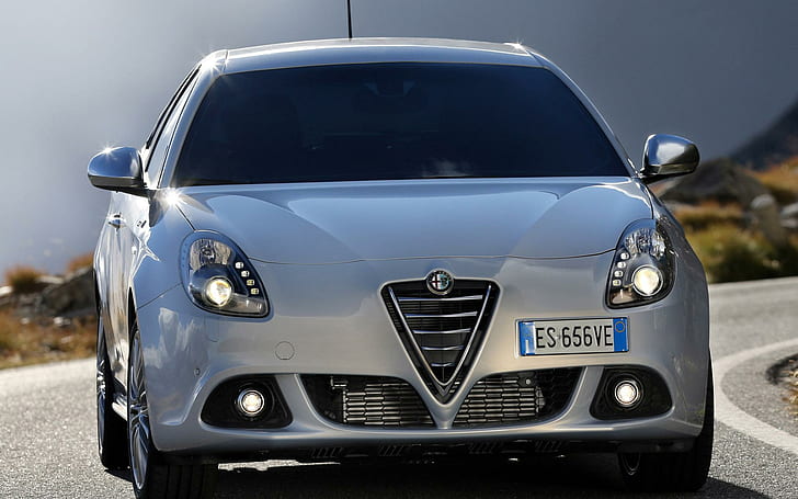 2014 Alfa Romeo Giulietta 940, gümüş renkli araba, araba, 1920x1200, alfa romeo, alfa romeo giulietta, HD masaüstü duvar kağıdı