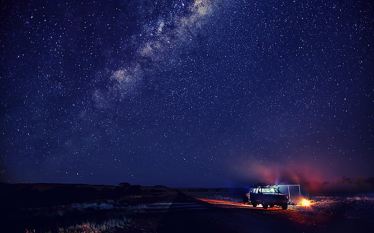 foto de la Vía Láctea, estrellas, espacio, galaxia, Vía Láctea, cabina, cielo nocturno, fogata, Fondo de pantalla HD
