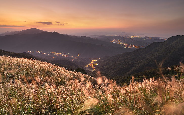 gunung hitam, rumput, matahari terbenam, gunung, kota, pemandangan, Cina, pemandangan, tempat, malam yang indah, Wallpaper HD