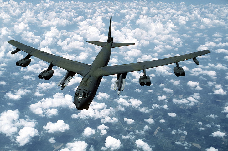 черный самолет, облака, стратегический бомбардировщик-ракетоносец, Boeing B-52G, HD обои