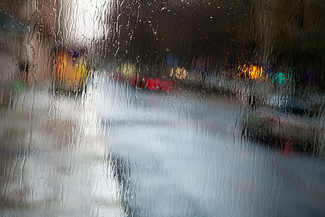 glass with water across cars on roads, mood, glass, water, cars, roads, rain, Portugal, Lisbon, Lisboa, bus, impressionism, 105mm, 4L, USM, Canon EOS 5D, weather, bokeh, raindrop, backgrounds, abstract, wet, window, drop, HD wallpaper HD wallpaper