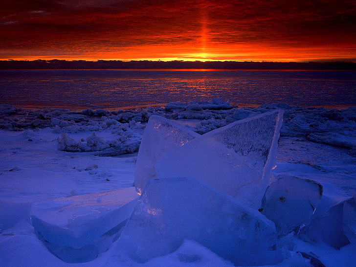 โต๊ะไม้สีน้ำตาลและดำน้ำแข็งแสงแดดธรรมชาติท้องฟ้า, วอลล์เปเปอร์ HD