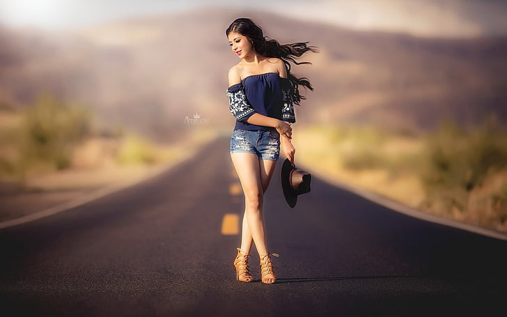 carretera, mujer, jean shorts, modelo, Fondo de pantalla HD