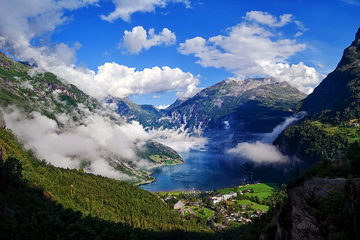 mountains and body of water, clouds, mountains, village, Norway, panorama, the fjord, As og County of møre og Romsdal, Ålesund, Geiranger, Geirangerfjord, More and Romsdal, HD wallpaper