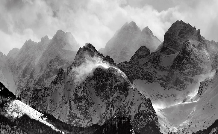 Pegunungan Berkabut, pegunungan salju, Hitam dan Putih, Pegunungan, Berkabut, pegunungan berkabut, pegunungan hitam dan putih, Wallpaper HD