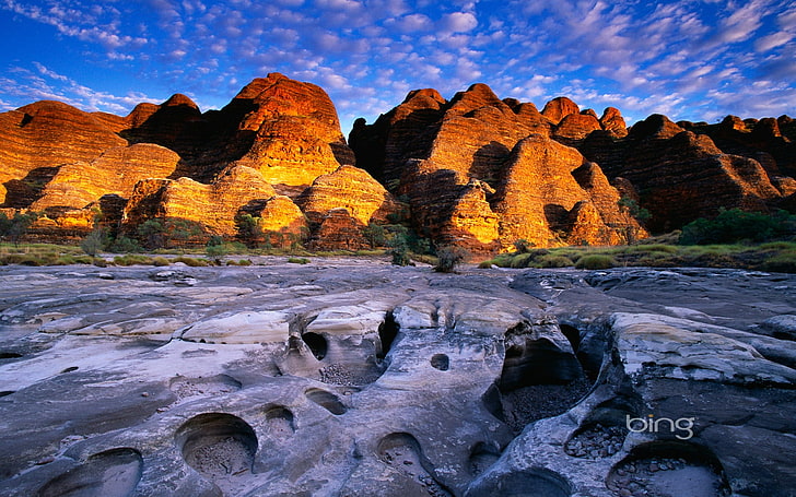 乾燥した川床-2013 Bingのワイドスクリーンの壁紙、岩の形成の壁紙、 HDデスクトップの壁紙