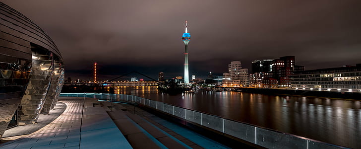 oświetlony drapacz chmur nocą, niemcy, niemcy, Düsseldorf, niemcy, drapacz chmur, nocny, D750, Deutschland, Hafen, rzeka, Tamron, ciemność, port, długi czas naświetlania, noc, noc, port, anioł, architektura, pejzaż miejski, miejski Skyline Scena miejska, słynne miejsce, wieża, miasto, odbicie, konstrukcja zbudowana, zmierzch, budynek zewnętrzny, nowoczesny, wieżowiec, dzielnica śródmieścia, oświetlony, niebieski, niebo, Tapety HD