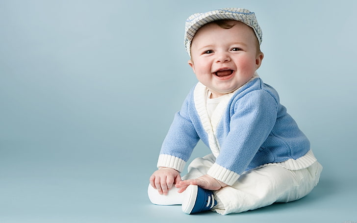 sepatu bayi biru, bayi, senyum, positif, Wallpaper HD