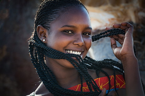 الضحك ، الضفائر ، فتاة سوداء ، صورة أفريقية، خلفية HD HD wallpaper