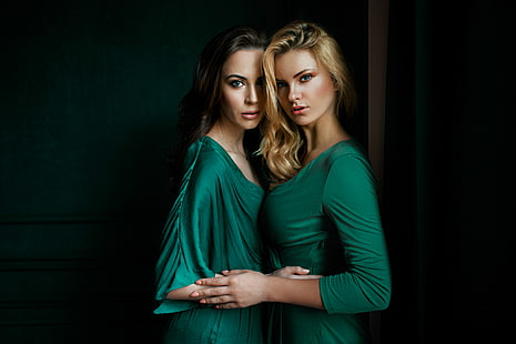 women, Damian Piórko, green dress, blonde, Carla Sonre, two women, portrait, HD wallpaper HD wallpaper