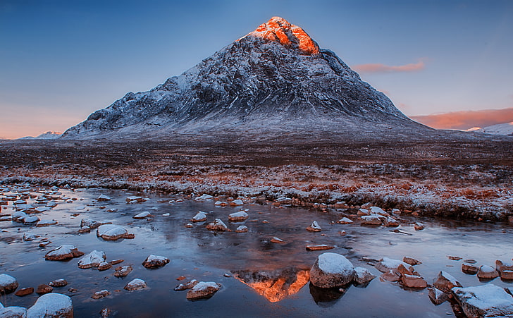 Buachaille Etive Mor mountain, Scotland, gray and orange volcano, Europe, United Kingdom, Sunrise, Nature, Beautiful, Landscape, Scenery, Morning, Mountains, Amazing, Scotland, Snow, Reflections, Outdoors, Reflection, Highlands, Impressive, stunning, marvelous, Outstanding, remarkable, extraordinary, astonishing, westhighlands, buachaille, buachailleetivemor, glencoe, buachailleetive, HD wallpaper