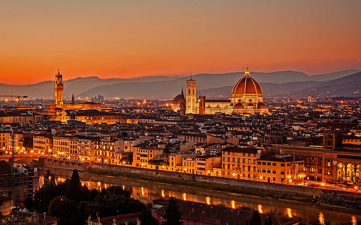 Florencja Włochy, ilustracja betonowego budynku, widoki miast, Florencja, pejzaż miejski, włochy, budynek, Tapety HD