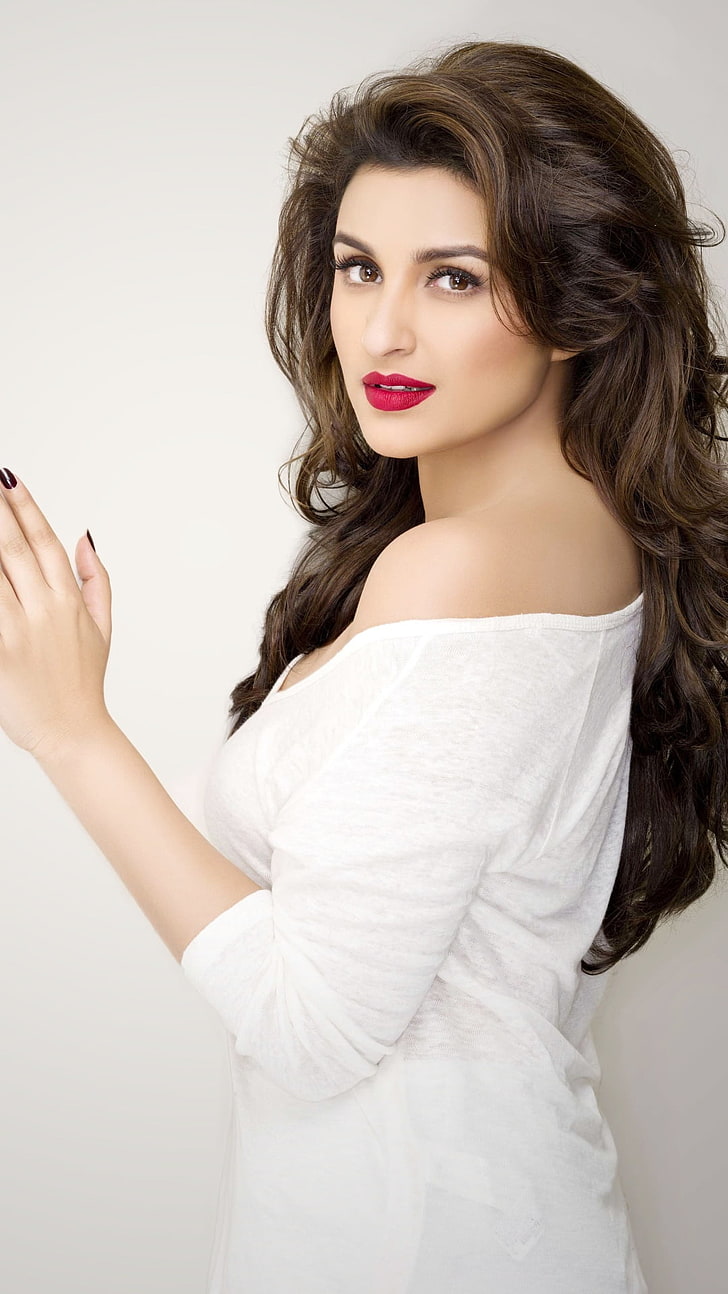 Parineeti Chopra Red Lips, weißes schulterfreies Damenhemd, Prominente Frauen, Parineeti Chopra, Bollywood, Schauspielerin, HD-Hintergrundbild, Handy-Hintergrundbild