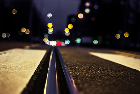 bokeh photography of road, low angle photography of road with bokeh lights background, urban, street, macro, HD wallpaper HD wallpaper