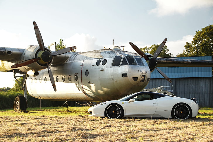 white, profile, the plane, Ferrari, Italy, 458 italia, plane, black rims, HD wallpaper