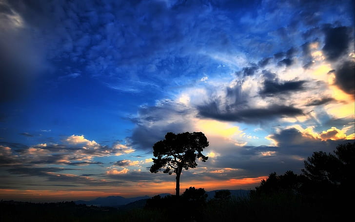 Clouds Fight, ดู, ทิวทัศน์, ยามบ่าย, ธรรมชาติ, สวยงาม, พระอาทิตย์ตก, สีน้ำเงินเข้ม, น่าทึ่ง, เมฆ, 3 มิติและนามธรรม, วอลล์เปเปอร์ HD