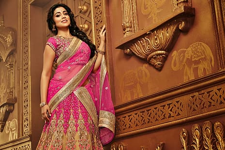 modelka, kobiety, aktorki Bollywood, czerwona szminka, uśmiechnięta, sari, bransoletki, naszyjnik, shriya saran, Tapety HD HD wallpaper