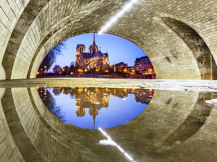 France, Paris, cathédrale Notre-Dame, sous le pont, réflexion de l'eau, tunnel brun, France, Paris, Notre, Dame, cathédrale, sous, pont, eau, réflexion, Fond d'écran HD