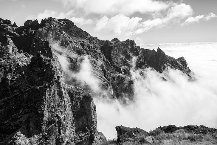 sea waves crashed on the shore grayscale photo, clouds, sea waves, on the shore, grayscale, photo, Landscape, B/W, Canon, Mountains, Madeira, Berge, nature, mountain, outdoors, scenics, rock - Object, mountain Peak, cliff, black And White, HD wallpaper
