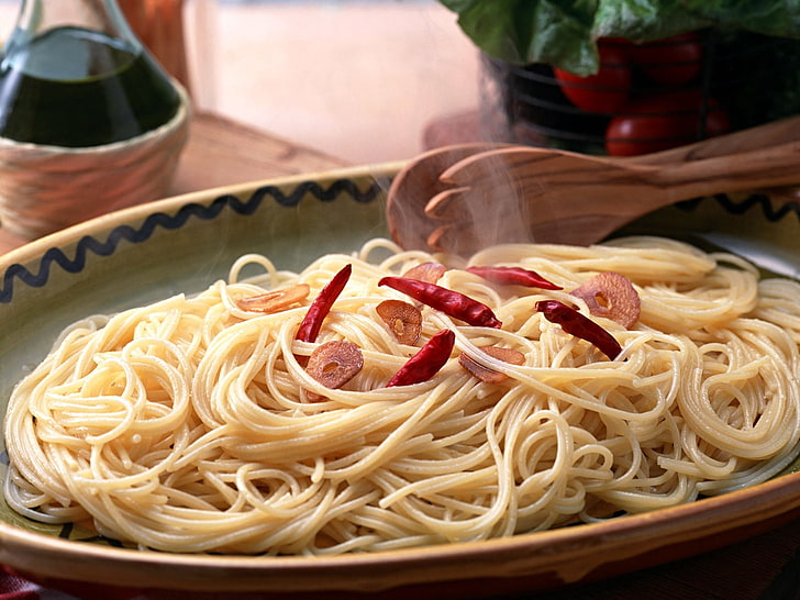 pasta dish, noodles, pasta, pepper, dinner, HD wallpaper