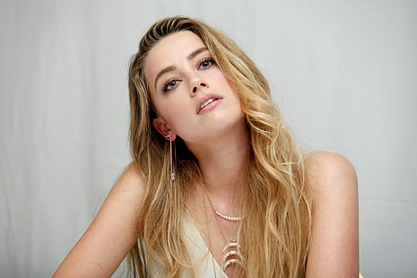 atasan spaghetti putih wanita, film, Juni, Amber Heard, 2015, konferensi pers, Magic Mike XXL, Wallpaper HD HD wallpaper
