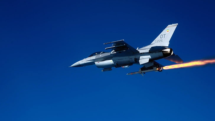 軍用機、飛行機、ジェット機、ゼネラルダイナミクスF-16ファイティングファルコン、航空機、軍用、 HDデスクトップの壁紙