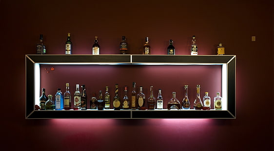 Bar, lote variado de botellas de vino, comida y bebida, botellas, botellas de alcohol, Fondo de pantalla HD HD wallpaper